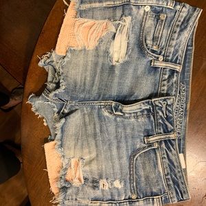 Distressed American Eagle size 8 shorts